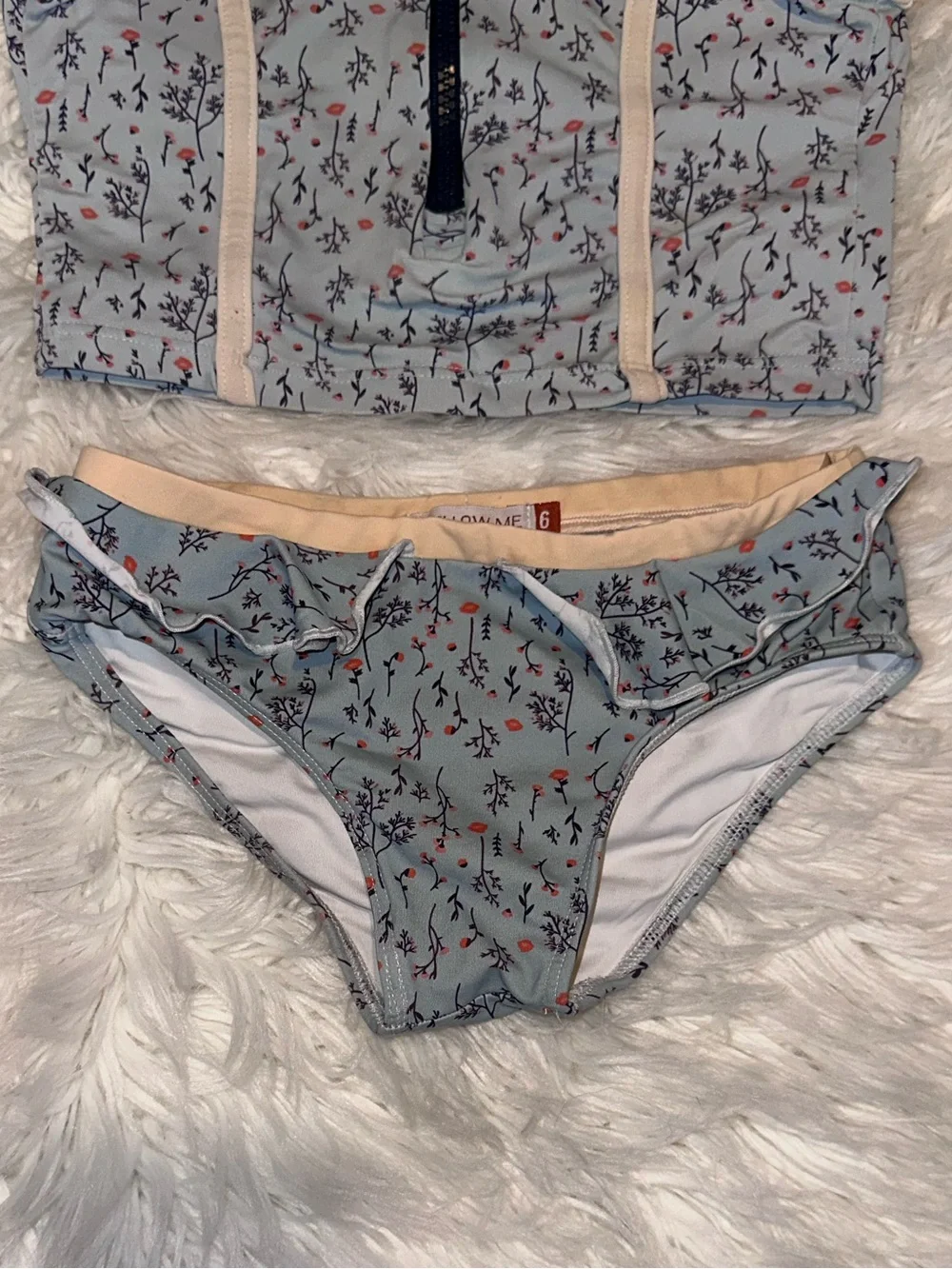 MELLOW ME Floral Front Zip Two-Piece Swim Rash Guard Set in Light Blue